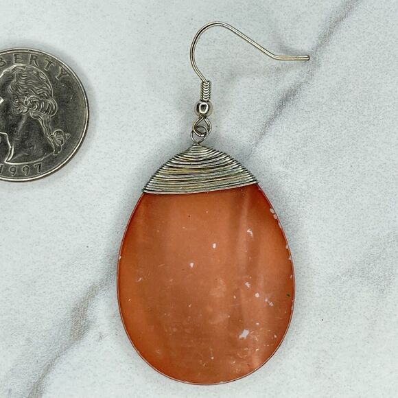 Silver Tone Wire Wrapped Shell Dangle Earrings Pierced Pair - Picture 3 of 6